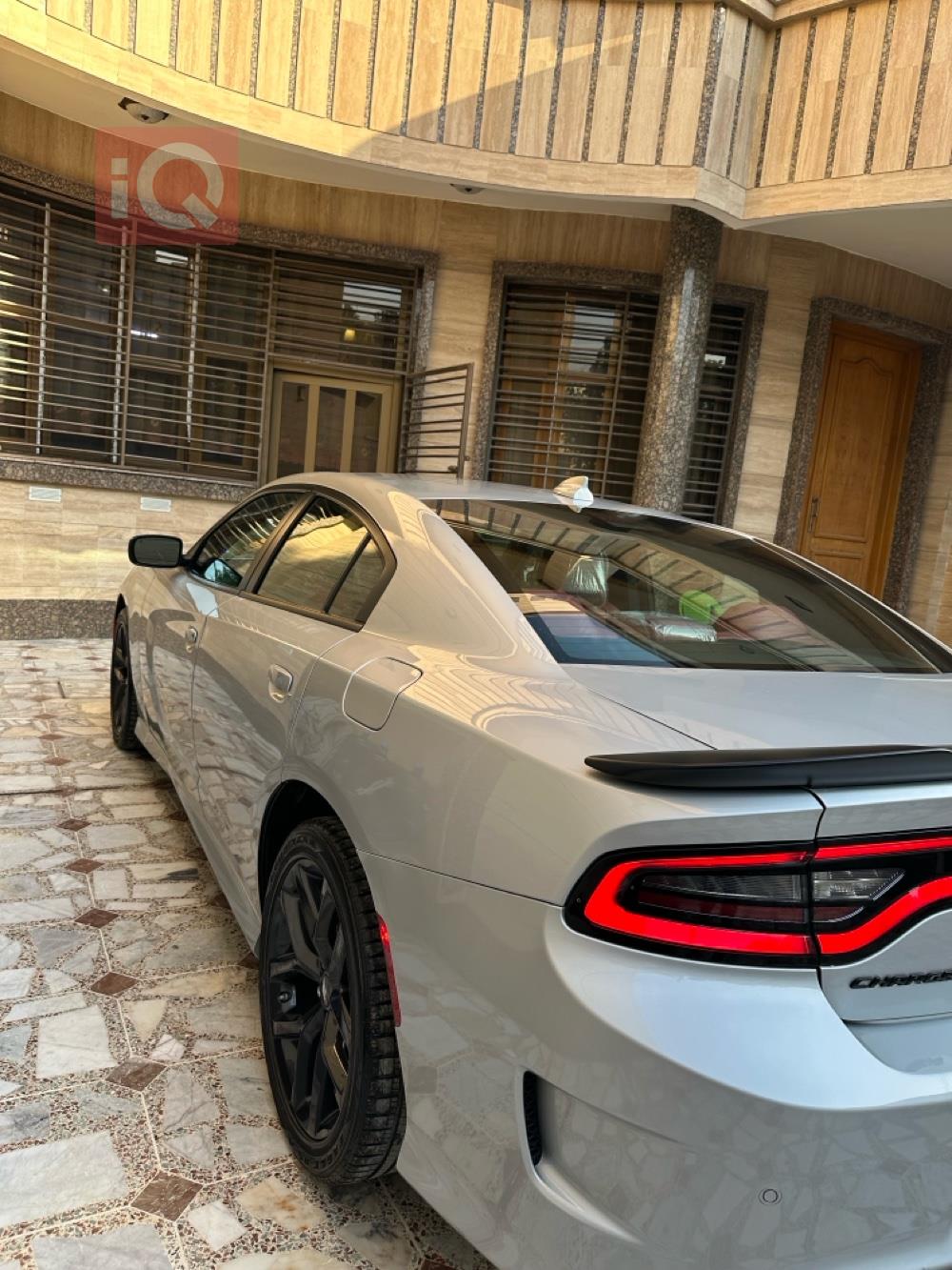 دودج تشارجر